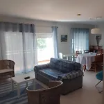 T2 Em Apartment