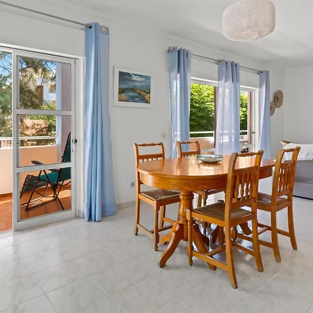 T2 Em Apartment Alvor